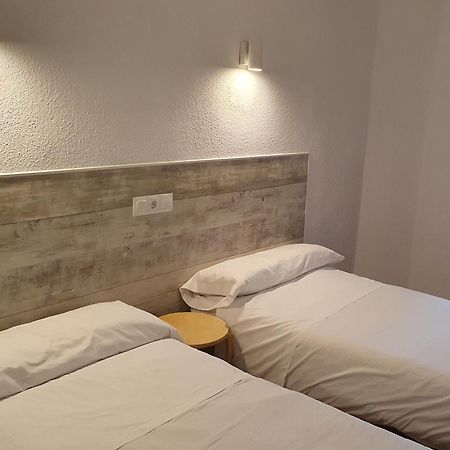 Hostal Ginebra -Madrid Centro Gran Via Sol- Exteriör bild