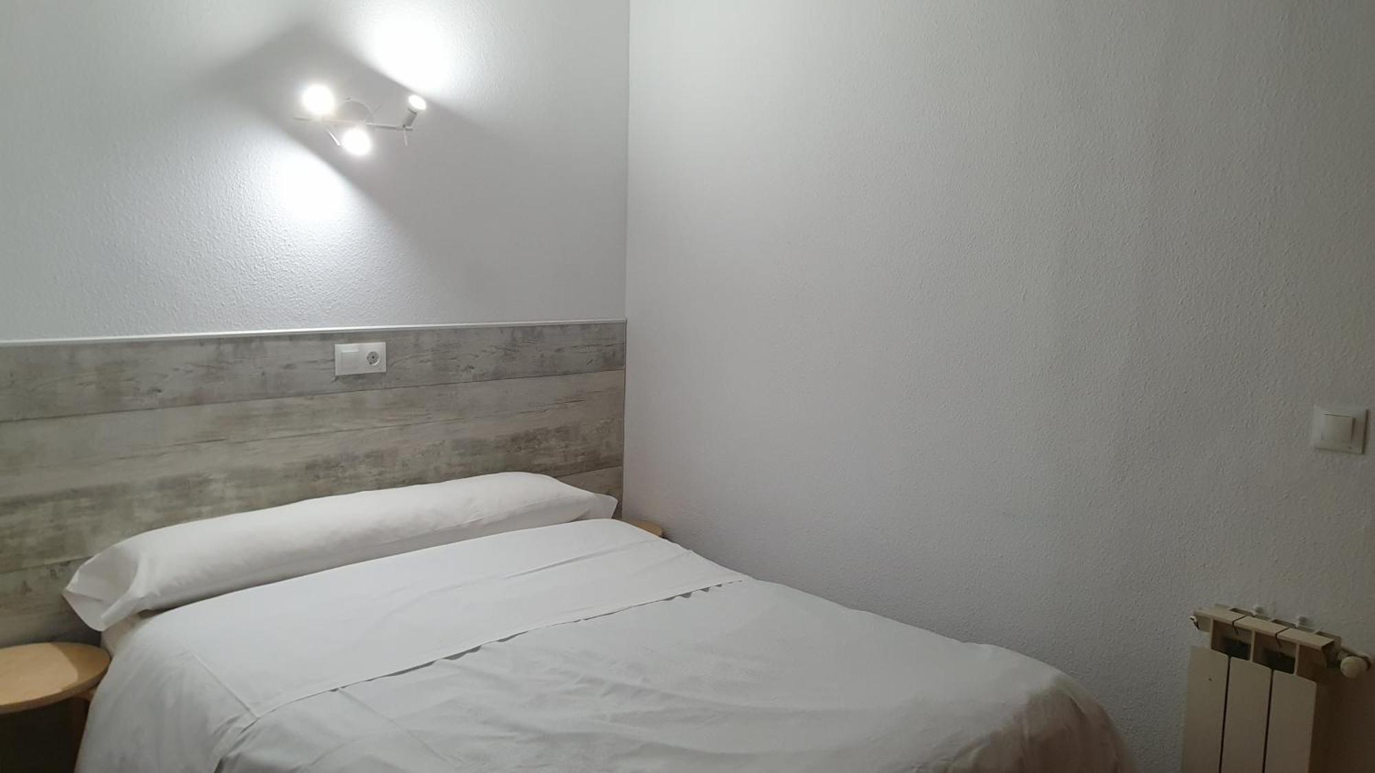 Hostal Ginebra -Madrid Centro Gran Via Sol- Exteriör bild